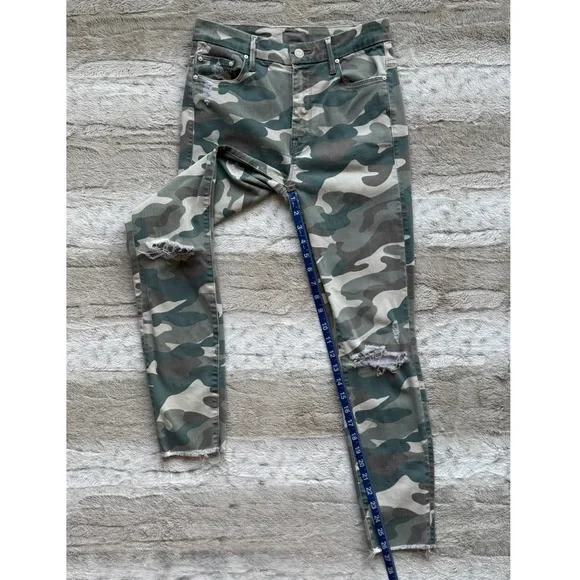 MOTHER High Waisted Looker Ankle Fray in See Me Size 25 - Picture 7 of 13